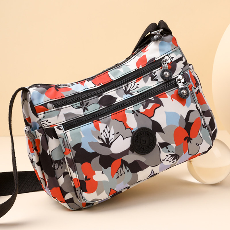 牛津布斜挎包女士布包包2023新款大容量百搭尼龙防水妈妈单肩包女