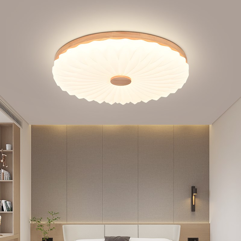主卧室灯吸顶灯具现代简约房间灯圆形日式原木风温馨餐厅儿童房灯