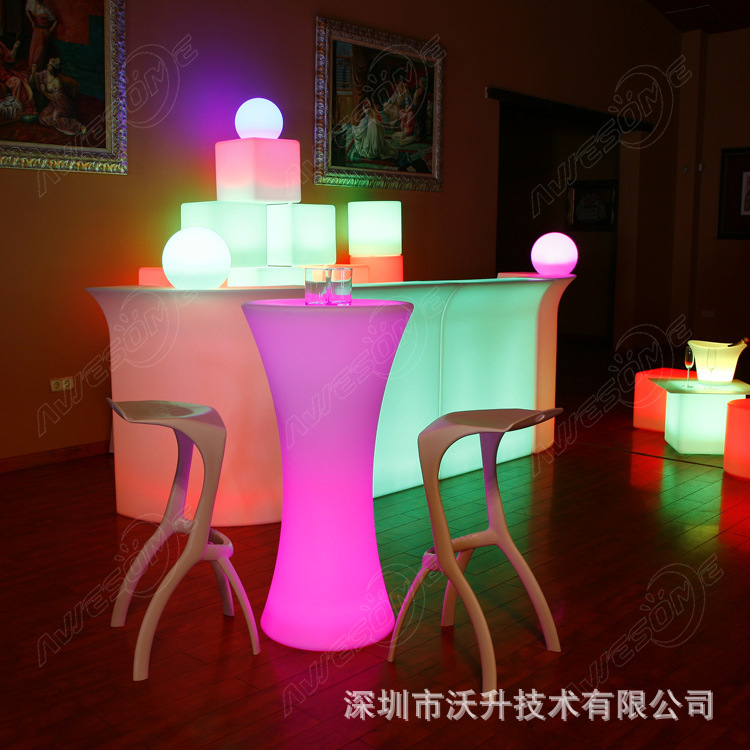 led发光酒吧创意高脚桌活动落地组合桌椅室外鸡尾酒会户外吧台