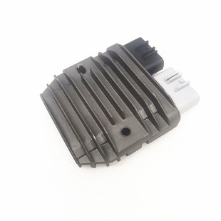 适用隆鑫无极300RR AC 无极w500R DS650 整流器电瓶充电器稳压器