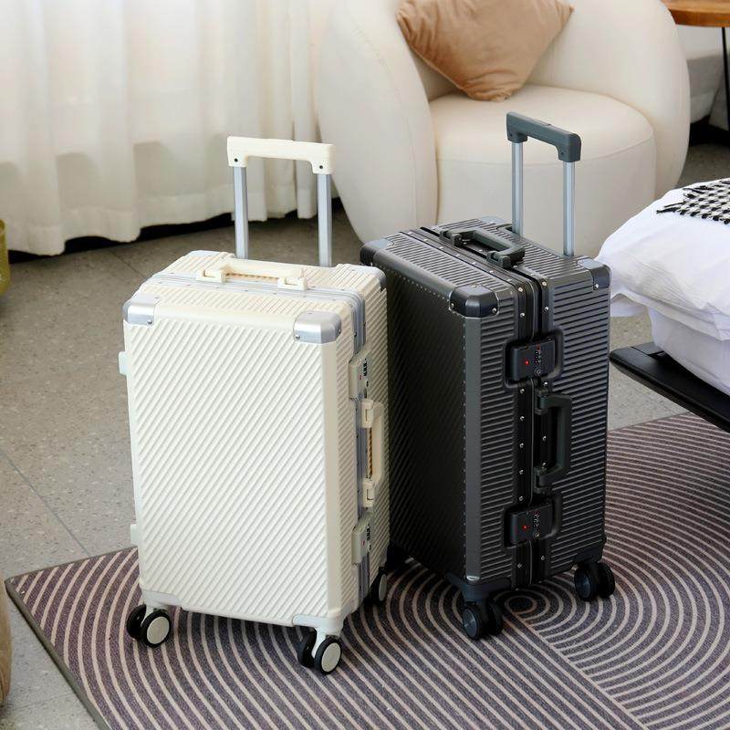 拉车套罩3比7行李箱铝框26寸大容量旅行箱男女学生24寸密码箱静音,电子元器件市场,LED反光杯,淘宝优惠券,粉丝福利购,淘宝优惠卷