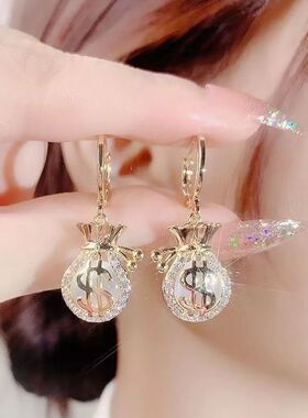 新品红色爱心耳环女银针2023年A新款潮简约气质秋冬耳饰轻奢小众