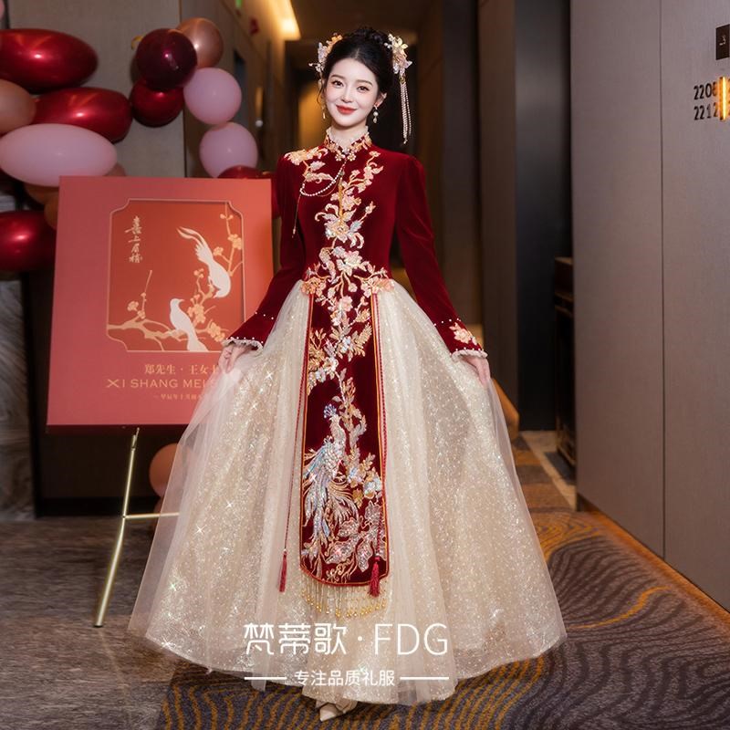 新中式敬酒服新娘旗袍2025新款冬季秀禾服长袖订S婚裙结婚丝绒礼