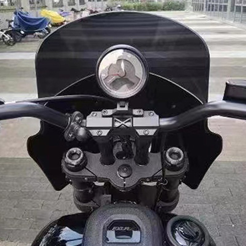 Black3哈雷20年后路威S仪表移位支架J 街霸突破者仪表仓重新定位