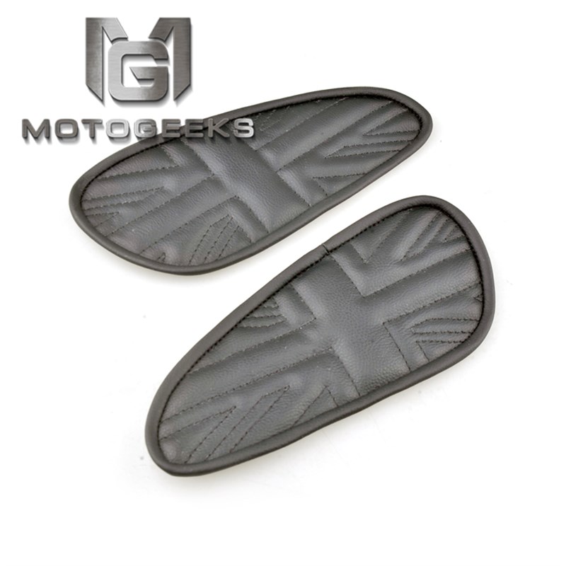 适用于凯旋 BOBBER改装 坐垫套 油箱N防摔侧贴防磨防滑车身贴