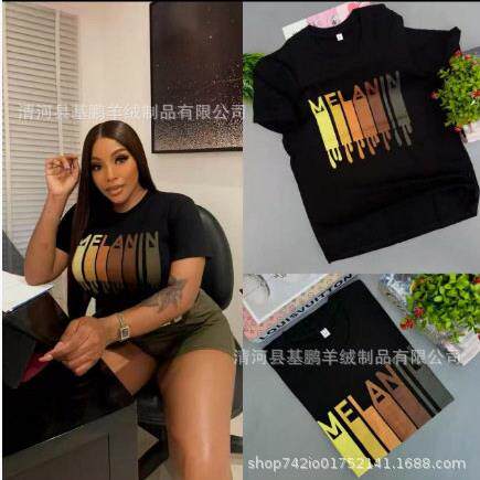 Two-Piece Set Women's Ombre Heart Print Round Neck Shorts