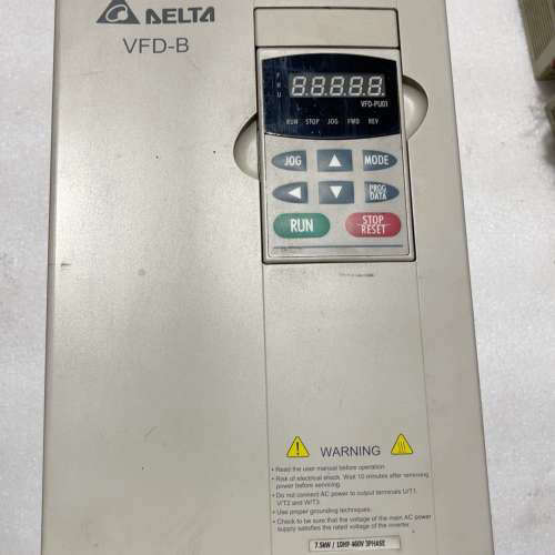 台达变频器VFD075B43A一台7.5kw