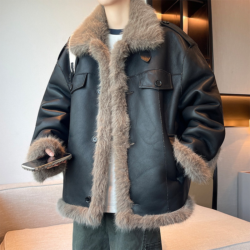 皮毛一体加绒加厚羊羔毛外套