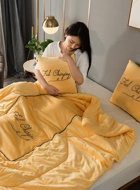 姜黄色抱枕被子两用纯色汽车靠枕客E厅G沙发靠垫办公室午休珊瑚绒