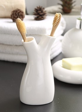 Creative White Porcelain Ceyramic Hand Sanitizer Bottle Mout