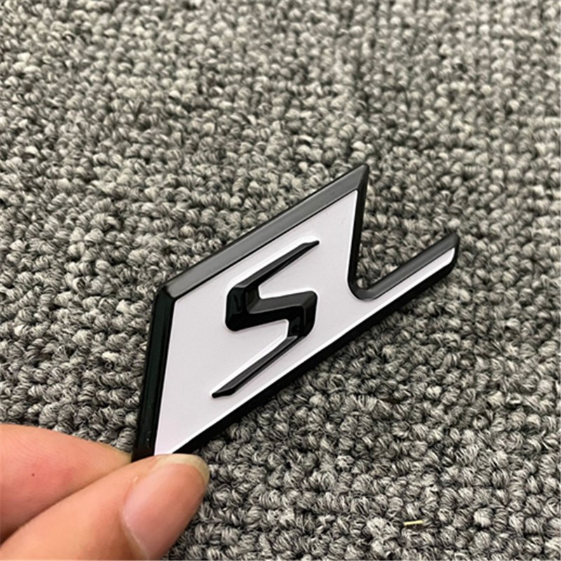 Benz新A级C级E级CLA4t5 A45 C43 后尾车标S亮黑色车身贴后尾侧标