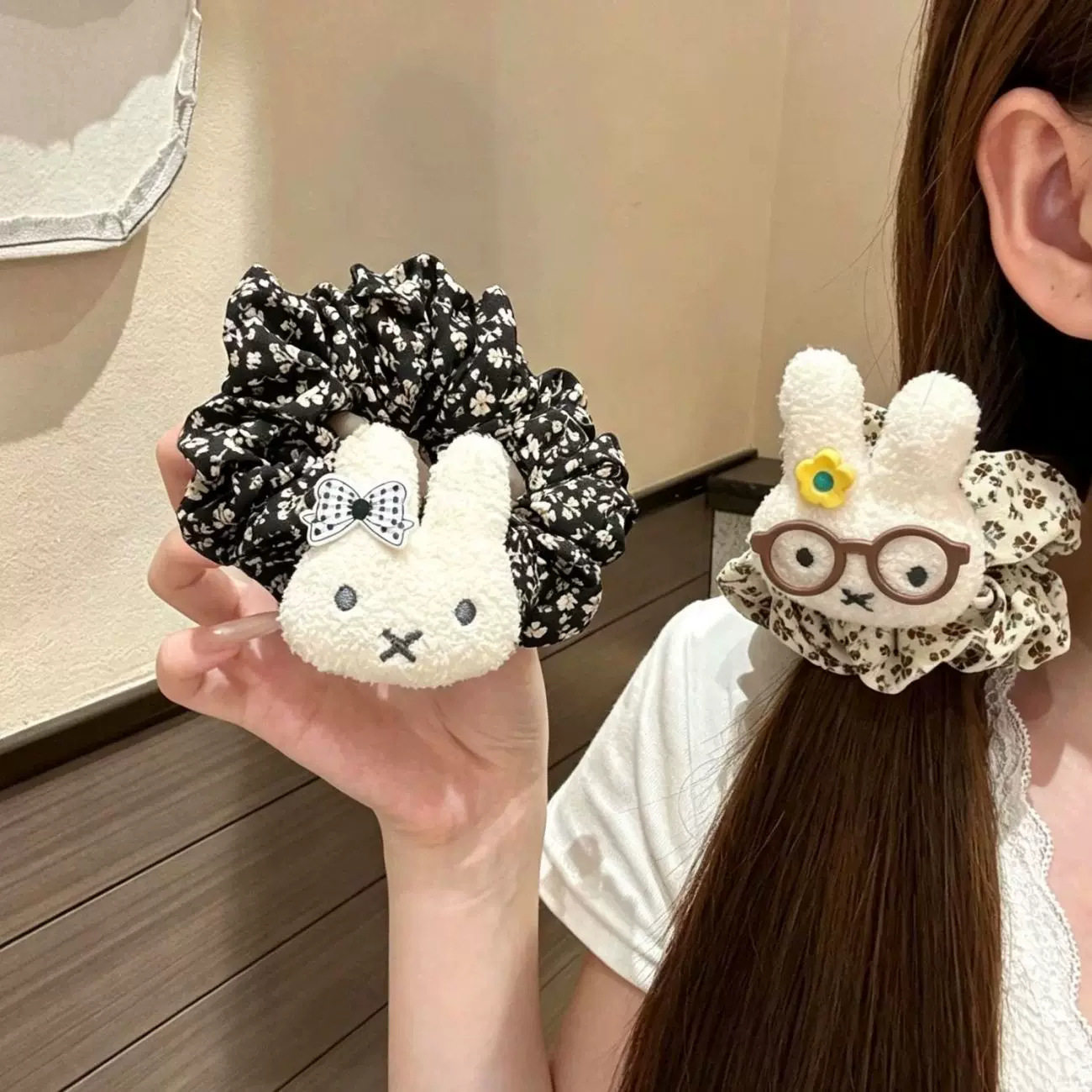 奶咖碎花米菲兔大肠发圈秋冬新款可爱少女头饰刘海盘发皮筋