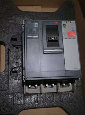 施耐德Compact NS断路器 NS1250N 3P 12