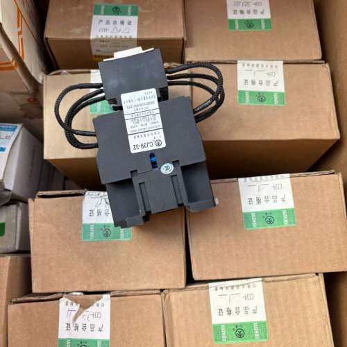 苏州电器元件厂CJ39-32/11电容式接触器，380V 5