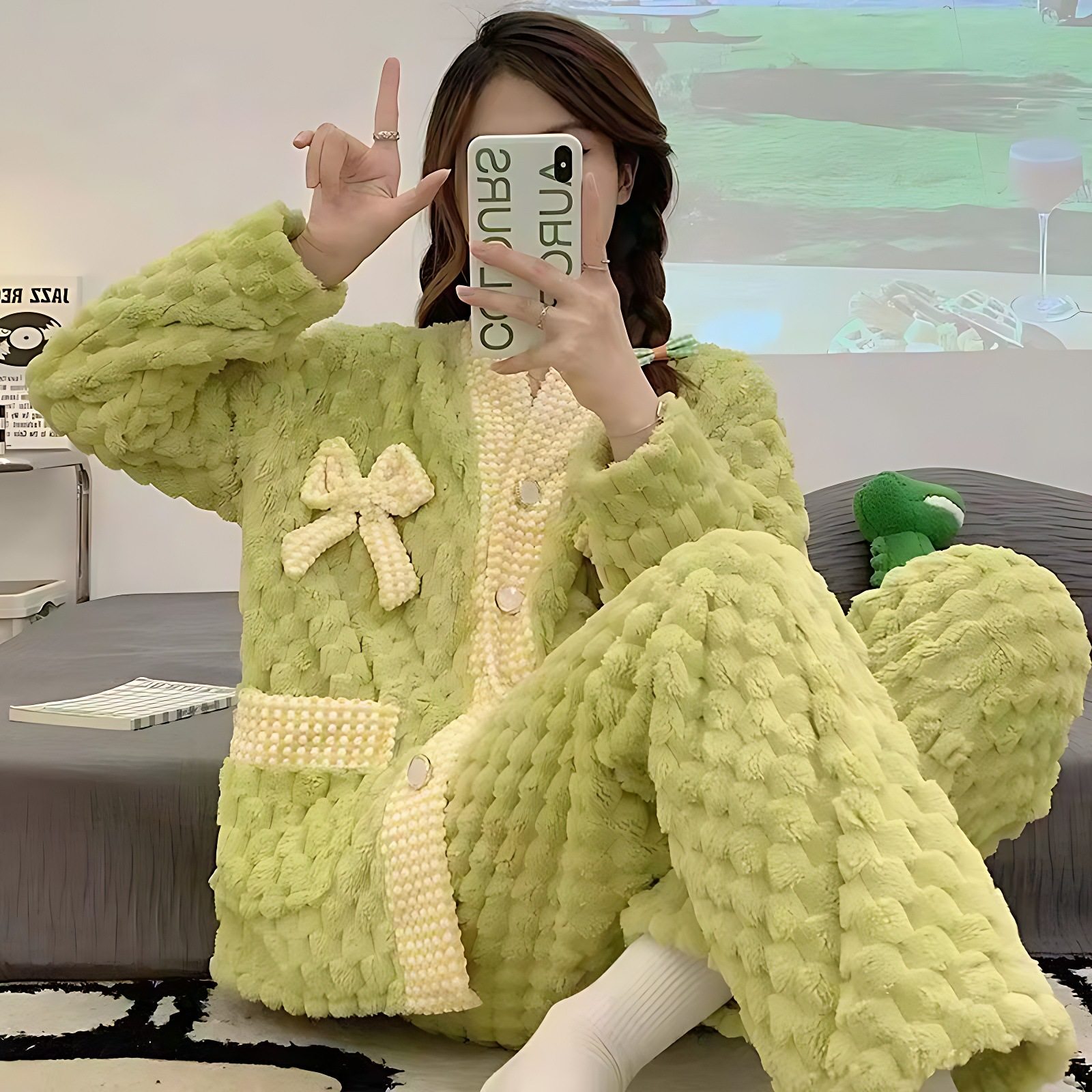 套装麻花珊瑚绒外套睡衣冬季加厚家居服秋冬小香风女加厚珊瑚绒,女士内衣/男士内衣/家居服,睡袍/浴袍,淘宝优惠券,粉丝福利购,淘宝优惠卷