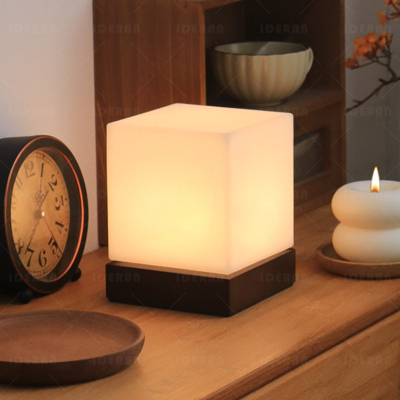 复古台灯中古美式简约充电小夜灯卧室儿童睡眠氛围灯高级感床头灯