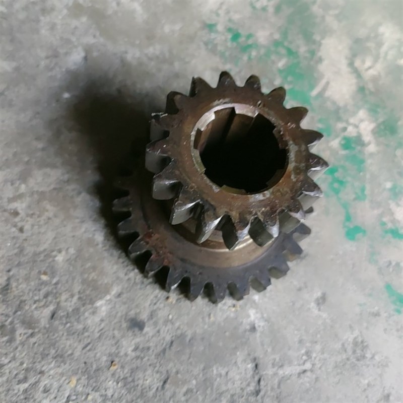 上海四机蚌埠晶菱X5042 X53T铣床配件3齿5H0/351双联轮Z17/26/M4