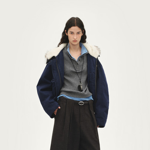 AVVENN大毛领水洗帆布短款牛角扣工装羽绒外套修身藏蓝AL90501844