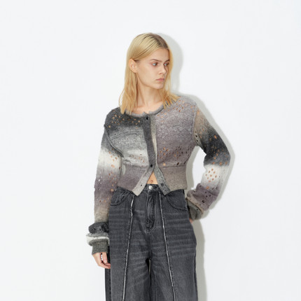 【金晨同款】AVVENN羊驼绒渐变马海毛针织开衫AM70106796