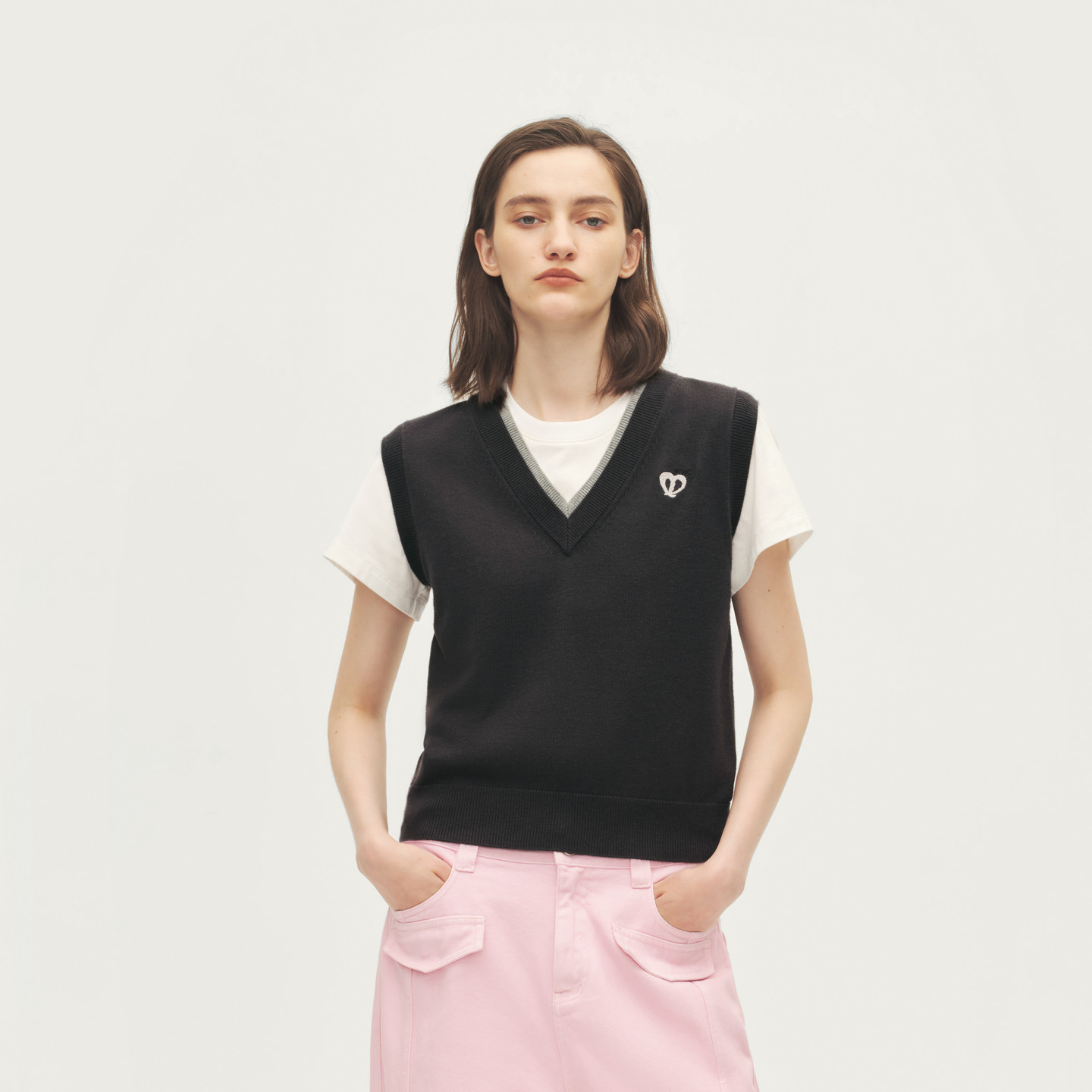 AVVENN设计师款七夕胶囊系列V领无袖宽松马甲背心AL71202567