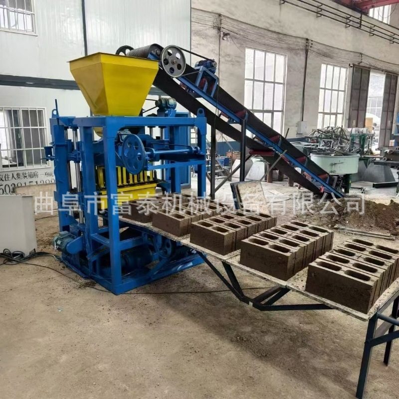 可出口水泥围墙制砖机 半自动两相电混凝土压砖机 空心砖成型机