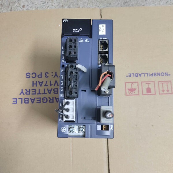 【顺庆】富士驱动器RYH751F5-VV2 ，750W220V。功能【议价】