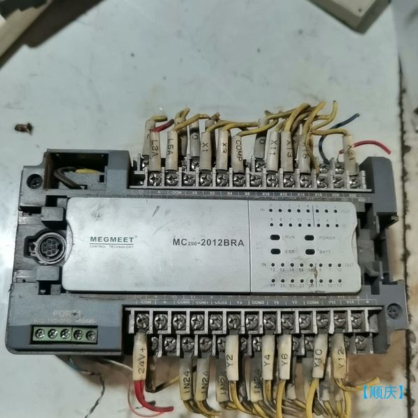 【顺庆】麦格米特PLC，MC200-2012BRA，功能包好成色如图【议价】