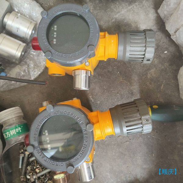 【顺庆】ES2000TCPK031LELFG343AJC12P特安旧【议价】