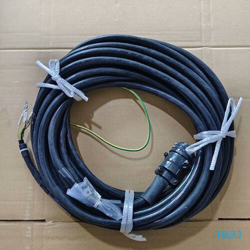 【顺庆】FR-V7CBL15编码器连接线 拍片请询价【议价】