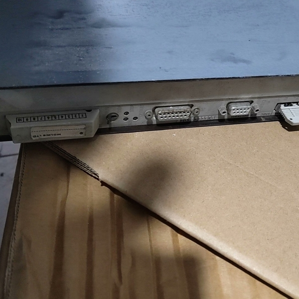 西门子6ES5 491-0LB11，成色如图显示这样，功能正【议价】