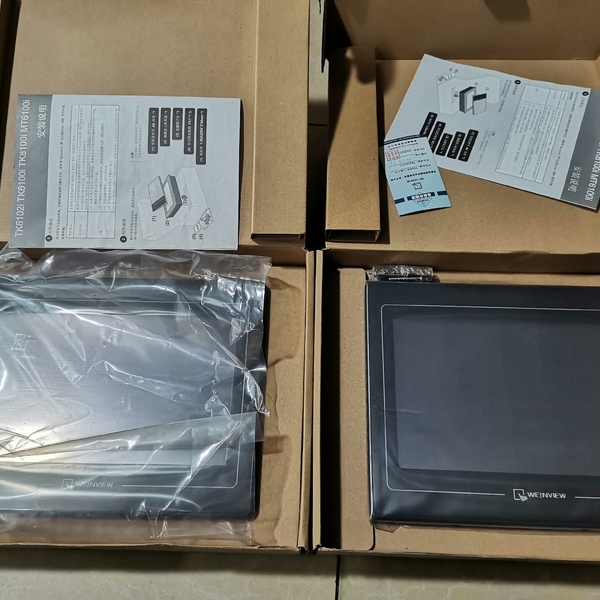 【顺庆】TK6102iV5WV威纶触摸屏，全新未使用过，现货二张，需【
