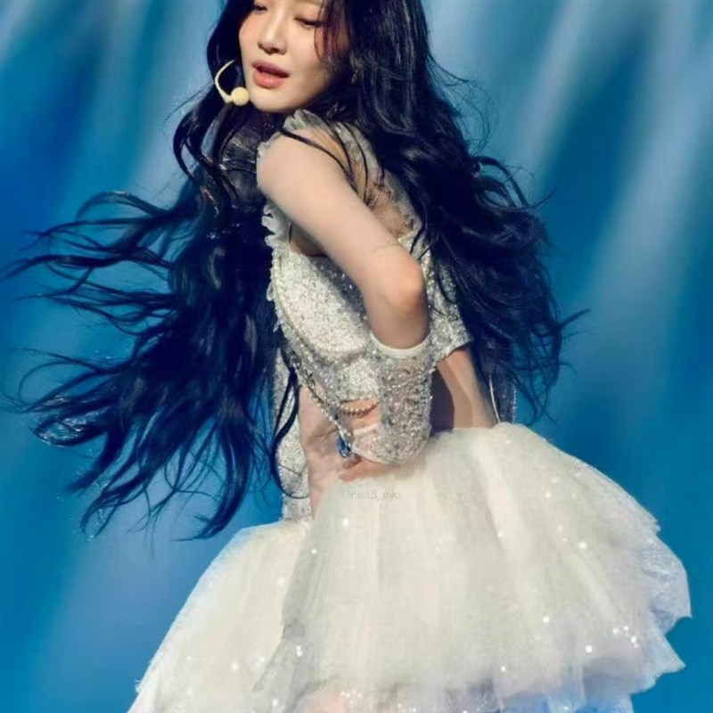 极速女团宁艺卓同款打歌服珍珠亮片重工舞台装爵士W韩舞表演出服