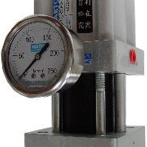 直压式增压缸ThPBT-3T多种规格多种尺寸可供选择欢迎在线咨询