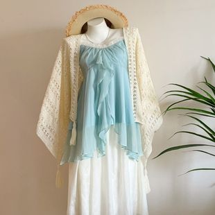海边曼波绿吊带连衣裙子女夏度假新款 爆款 夏季 穿搭气质短长裙套装