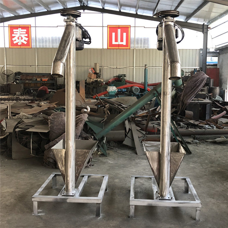 螺旋提升机倾斜垂直上料使用玉米大豆小麦菜籽等多种物料均可使用