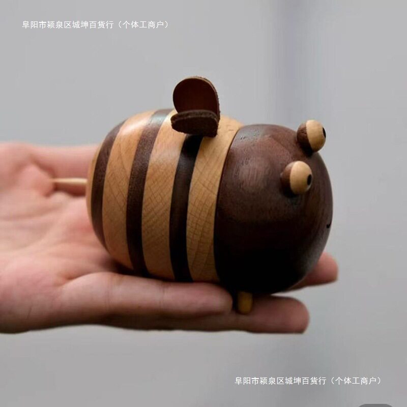 实用桌面R礼可爱萌物装饰摆件木制牙签盒蜜蜂创意居家罐子牙包邮
