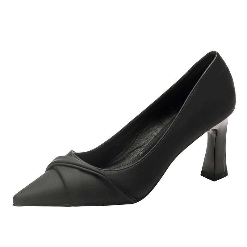 新品法式气质高跟鞋m女粗跟小众通勤黑色皮鞋黑色久站不累脚尖头