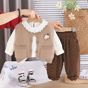 2026新款韩版甜美公主风衣服女童春秋三件套兔子开衫毛衣马甲套装