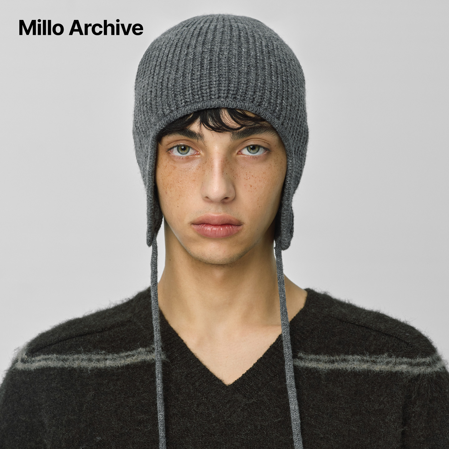 Millo Archive25秋冬秋冬男士针织护耳帽保暖长辫帽潮款纯色休闲