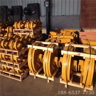 SD13引导轮  SD13/TY130推土机引导轮 山推推土机各机型履带导向