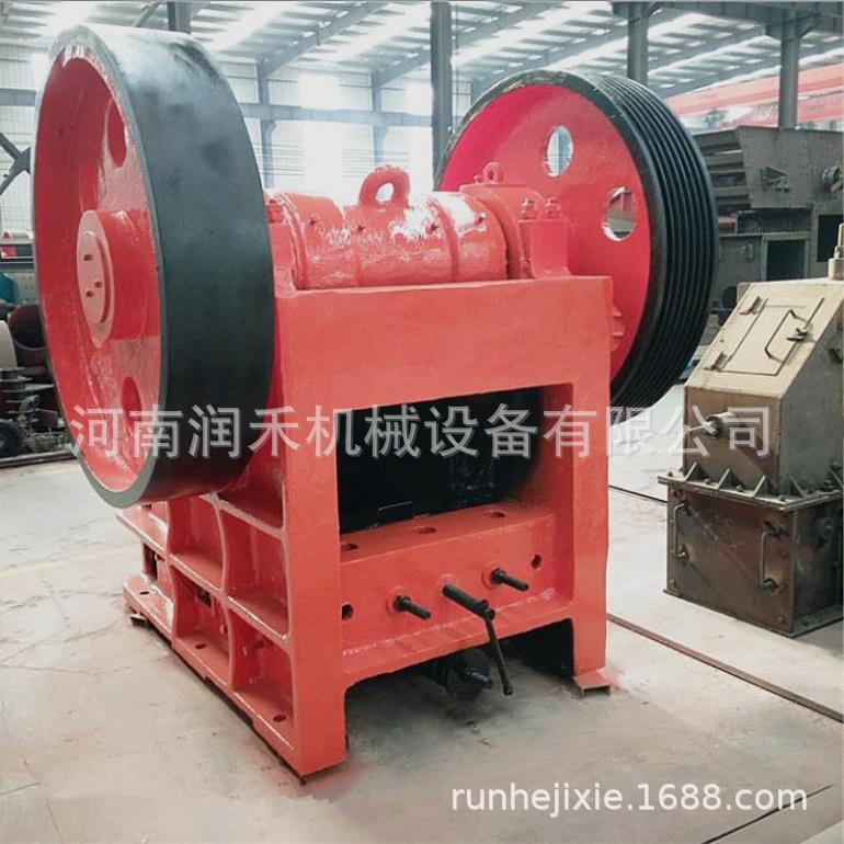 实验室颚式破碎机小型粗细鄂破机矿山石料粉碎机移动颚式碎石机