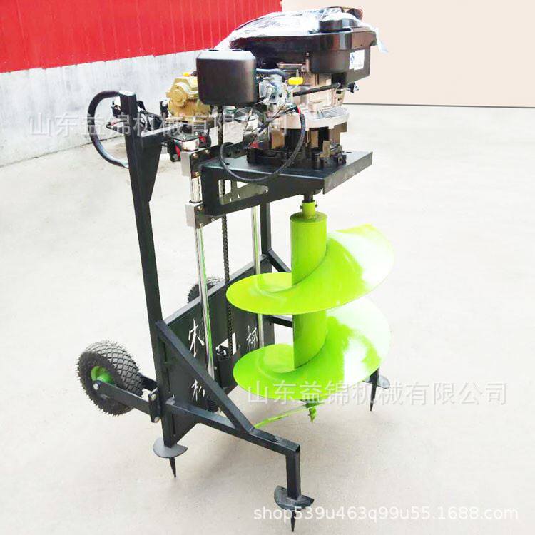 小型四轮b带栽树打窝机大马力汽油手提式挖坑机多功能钻眼机