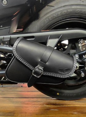 哈雷Sportster S改装摇臂包C手工植鞣牛皮杂物边包侧包黑色三角包