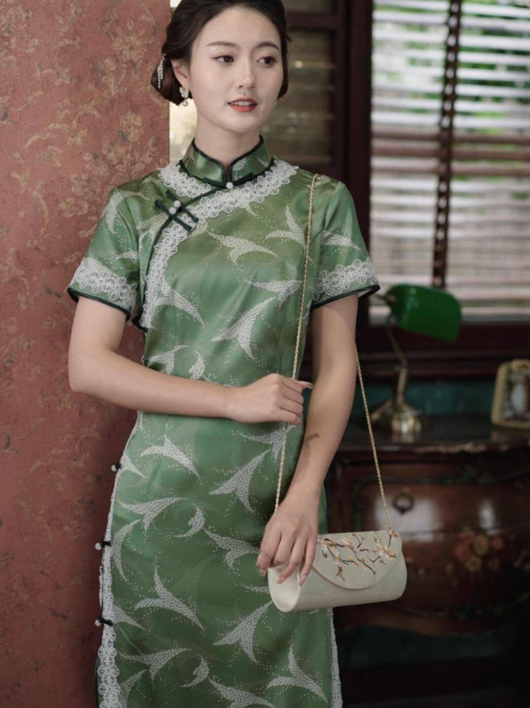 搭配旗袍包包复古女中国风刺绣婚礼手拿包晚宴手包女妈妈款名媛包