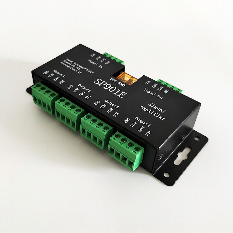 SP901E幻彩跑马流水信号放大同步器  SPI全彩灯条灯带分控扩展器