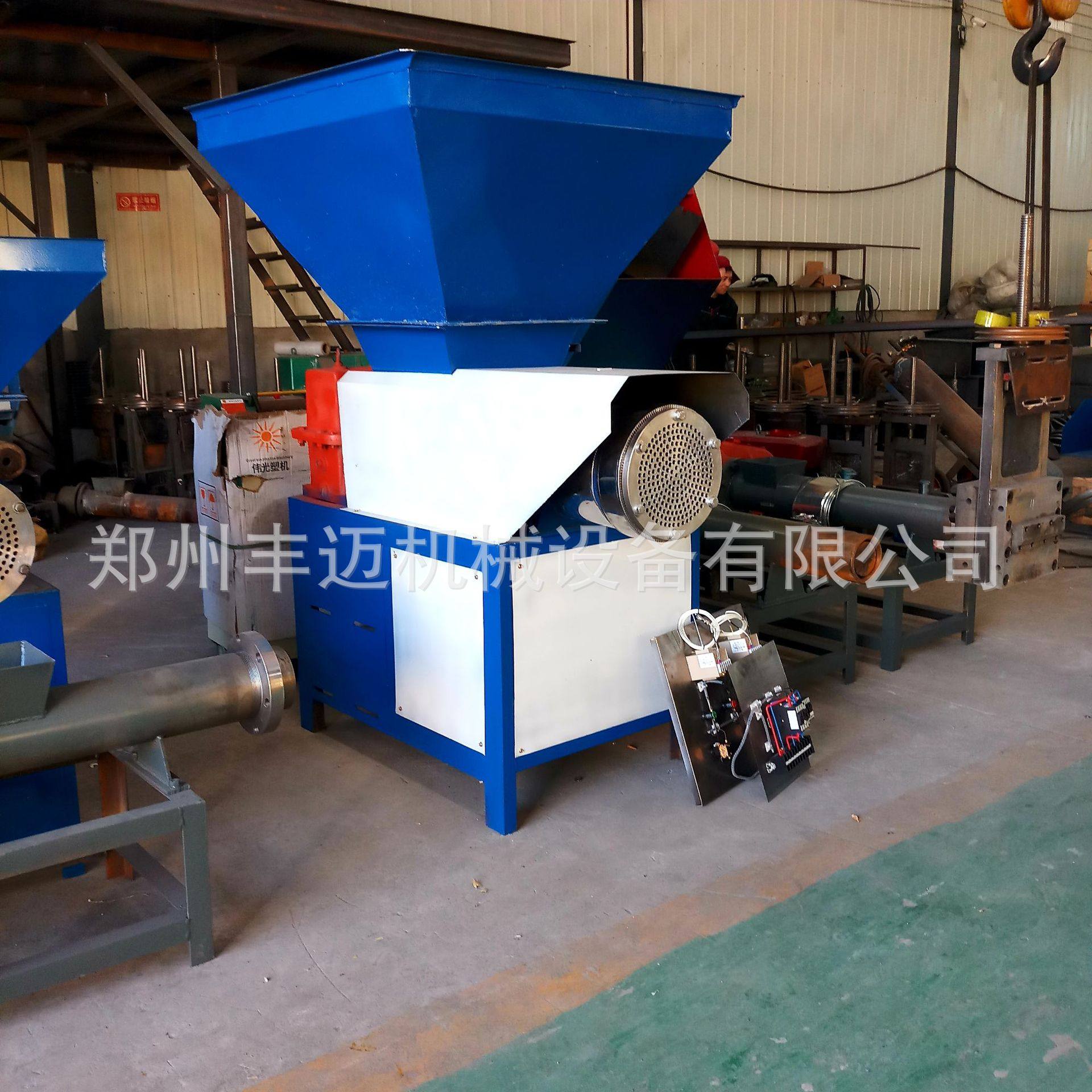 供应珍珠棉造粒机 多功能发泡聚乙粉碎出坨机 废弃泡沫角料造块机,影音电器,更多影音配件,淘宝优惠券,粉丝福利购,淘宝优惠卷