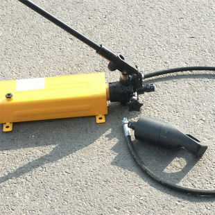 锈蚀螺帽切开器 分体式螺母破切器 手动液压生锈螺帽劈开器