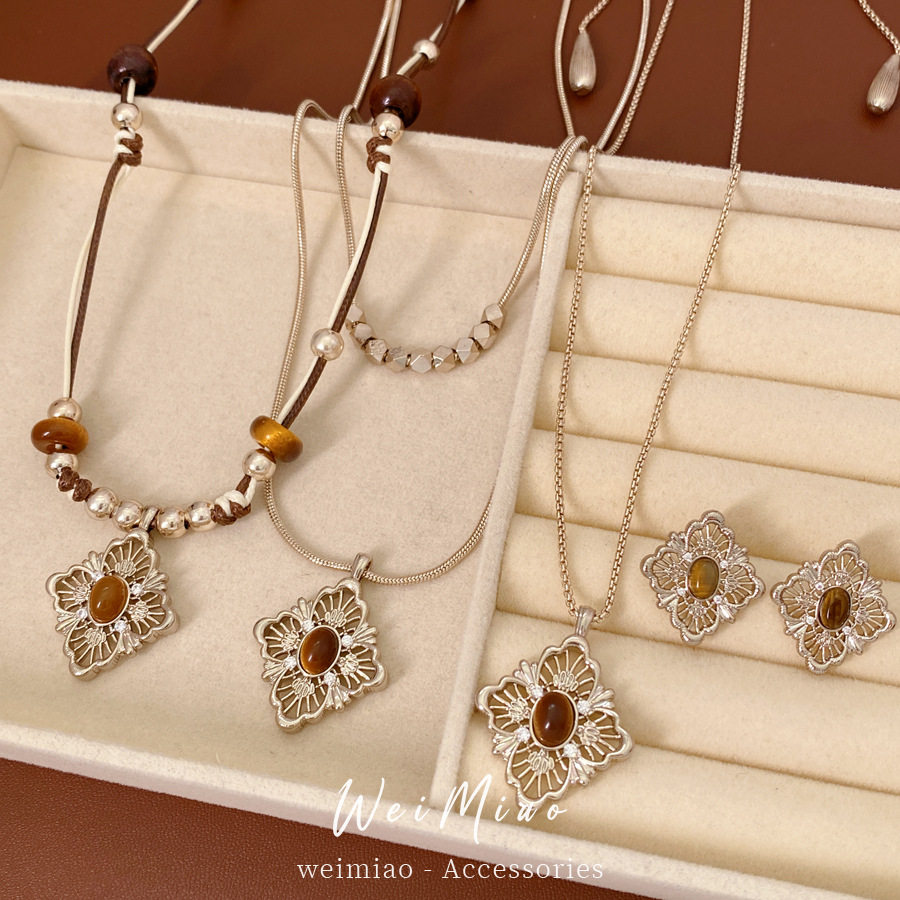 树脂菱形镂空耳钉项链轻奢气质小众锁骨链美拉德气质复古首饰套装,饰品/流行首饰/时尚饰品新,组合套装,淘宝优惠券,粉丝福利购,淘宝优惠卷