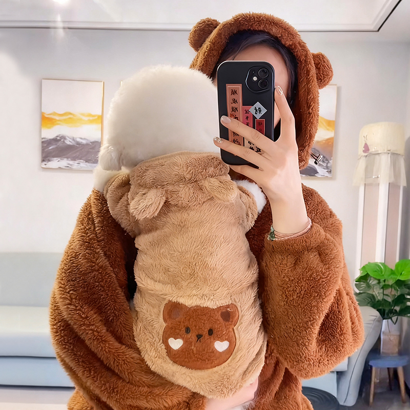 狗狗衣服秋冬款保暖小熊连帽卫衣泰迪比熊小型幼犬宠物猫咪防掉毛