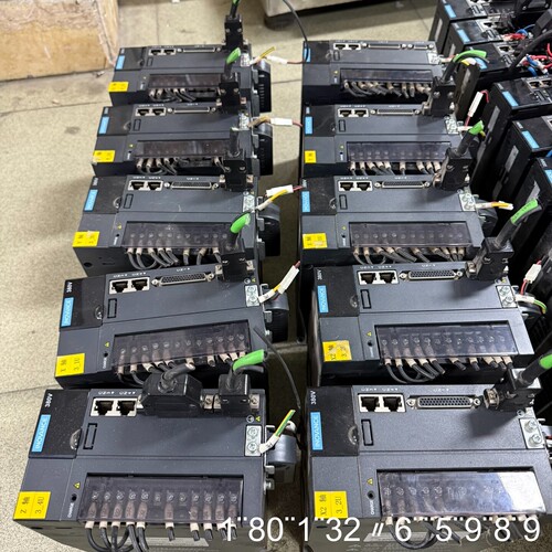 伺服驱动器 IS620MT5R4I